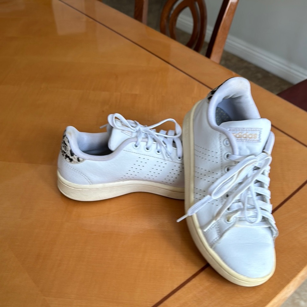 Adidas Classic White and Cream Sneakers size6